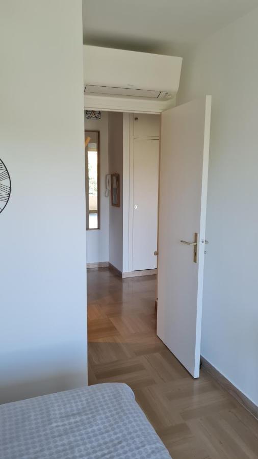 2P Entierement Climatise I Bien Insonorise I Wifi I A 300 M De La Mer I Restaurants Commerces Et Transports A 5Mn A Pied I Ideal 2 Personnes I Possibilite 4 Avec Canape Lit De Qualite I Tres Belle Douche Cagnes-sur-Mer Eksteriør billede